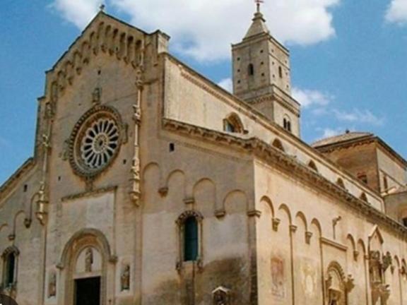 Martini Matera 2-Luxury Apartment Экстерьер фото